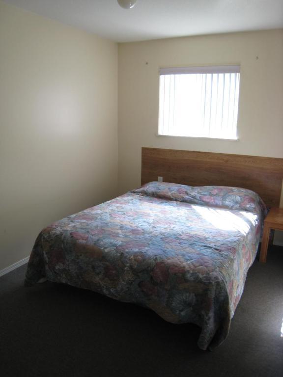 Fraser Bridge Inn And Rv Park Quesnel Ruang foto