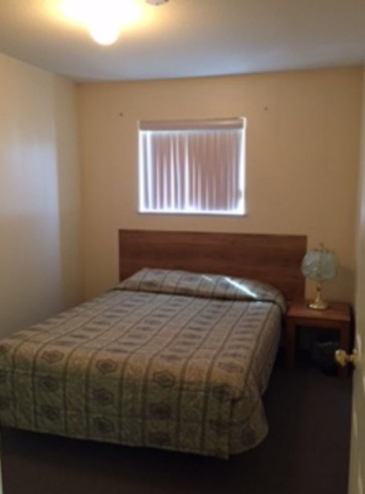 Fraser Bridge Inn And Rv Park Quesnel Bagian luar foto